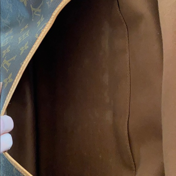 Louis Vuitton Samur 35 - Picture 5 of 6